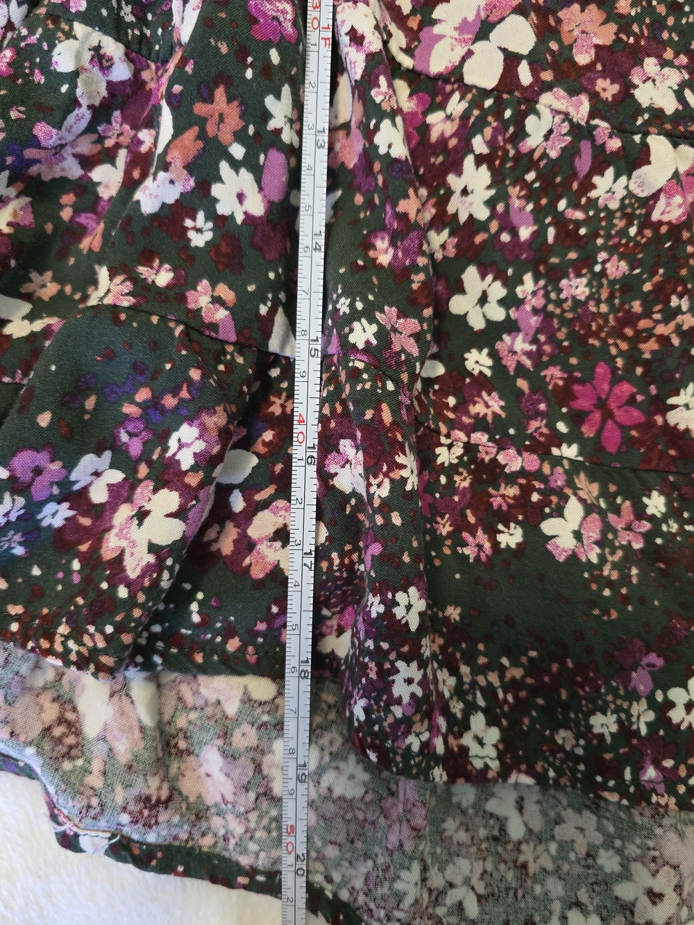 Love,Fire Dark Green Floral Square Neck Peasant/Peplum Top M - Picture 7 of 9